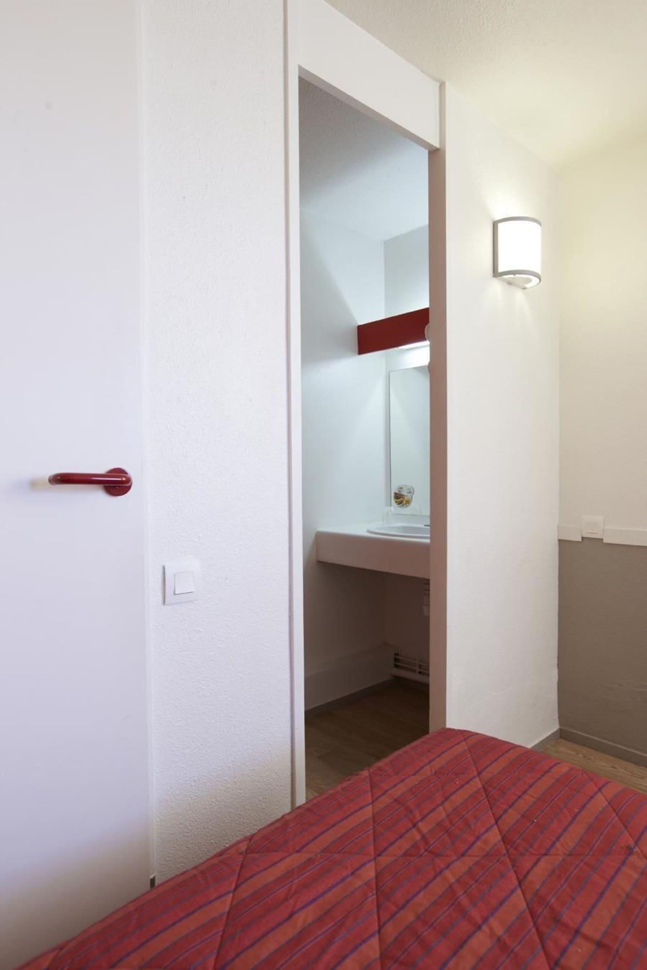 Premiere Classe Cherbourg - Tourlaville Exterior foto